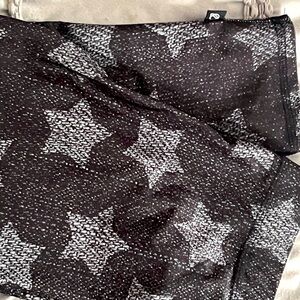 Terez leggings . Like New ! Comfy and stylish. Star design .